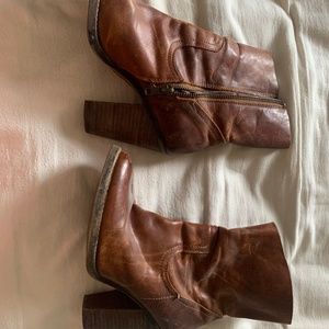 Steve Madden leather ankle boots